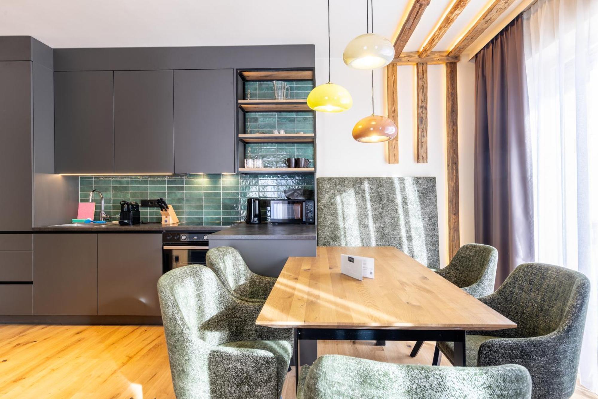 Hoeflehner Premium Gumpen Lodge Haus im Ennstal Bagian luar foto